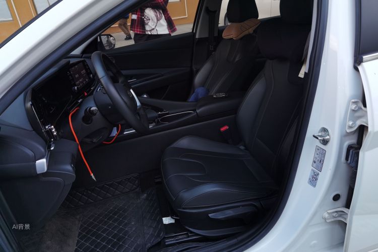 Hyundai Elantra 2022 car image #17