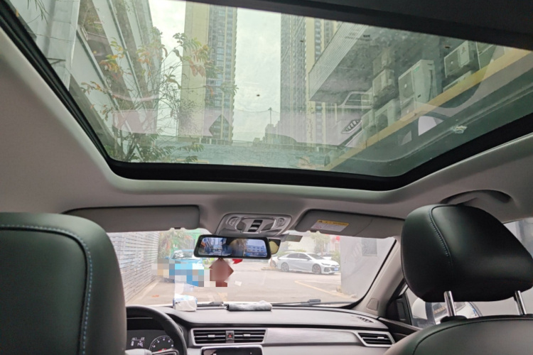 Roewe RX5 2020 image de voiture #17