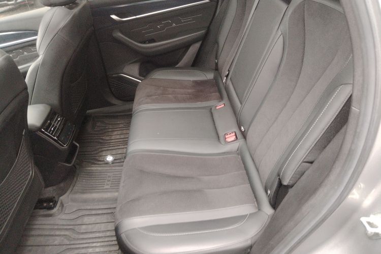 GEELY Monjaro 2024 immagine di auto #17