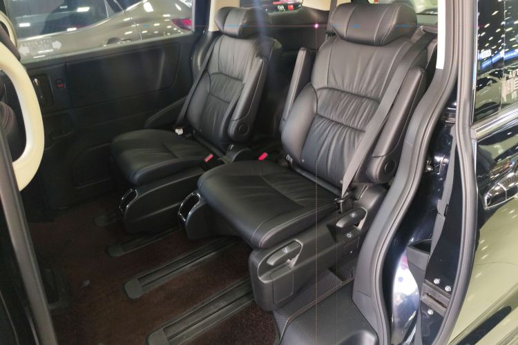 Honda ODYSSEY 2022 صورة سيارة #17