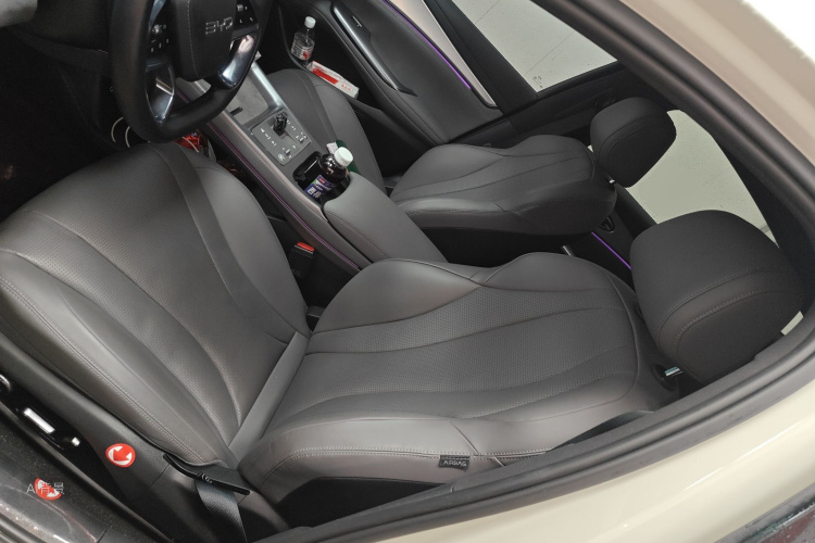 BYD Seal 07 DM-i 2024 image de voiture #17