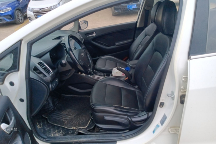 起亚 起亚K3 2017 汽车图片 #17