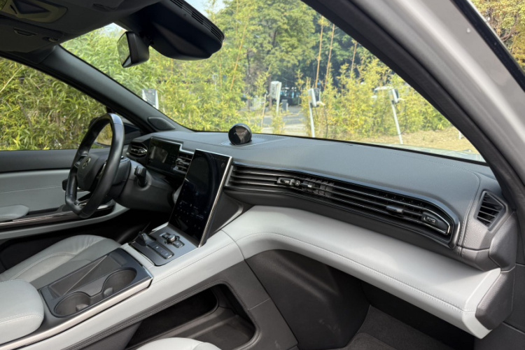 蔚来 蔚来ES6 2022 汽车图片 #17