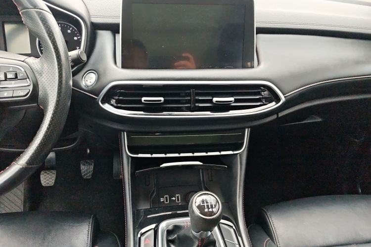 MG HS 2019 صورة سيارة #17