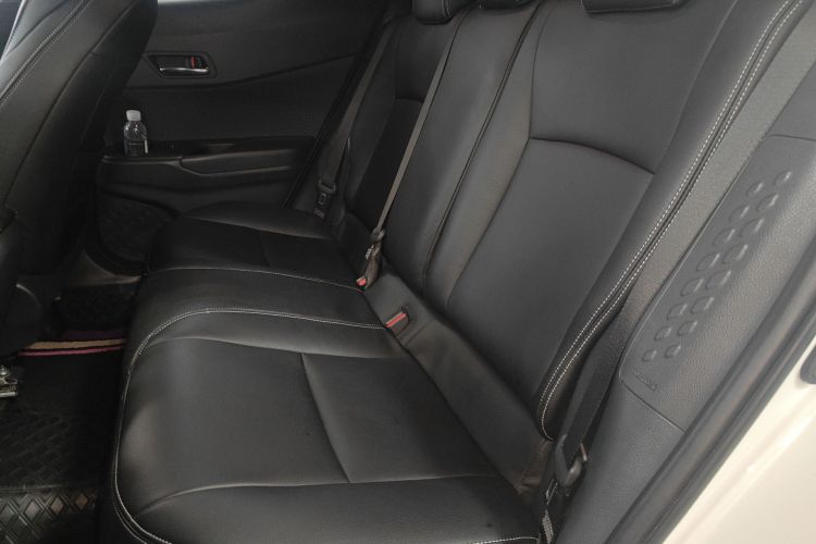 Toyota Izoa 2020 car image #17