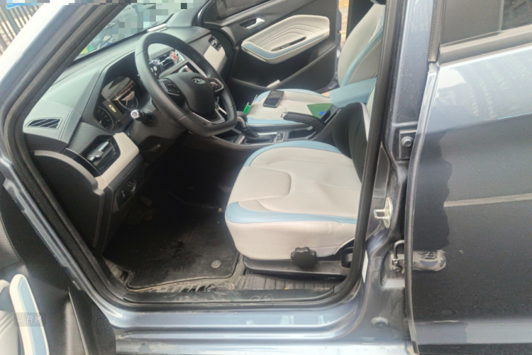 Tiggo 3x 2022 car image #17