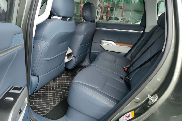 Deepal G318 2024 изображение автомобиля #17