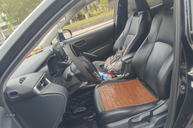 Toyota Frontlander 2022 car image #17