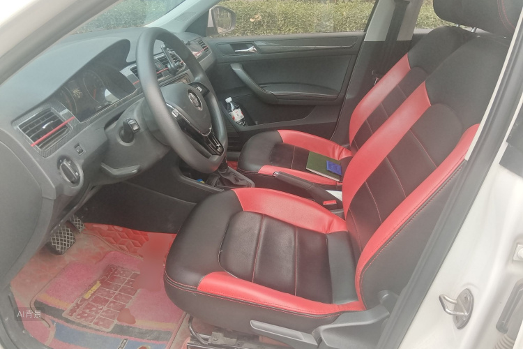 Santana 2019 car image #17