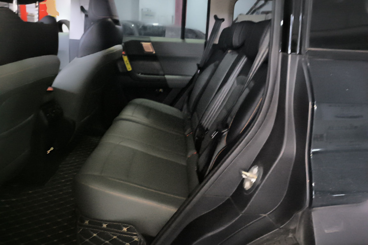 2024 car image #17