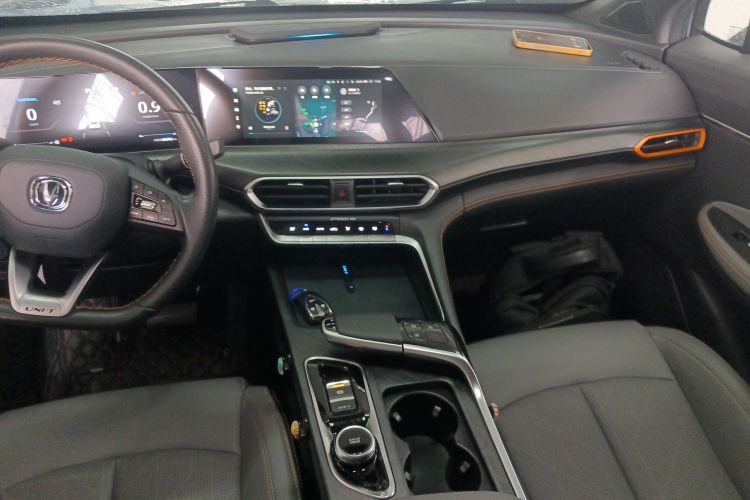 Changan UNI-T 2021 car image #17