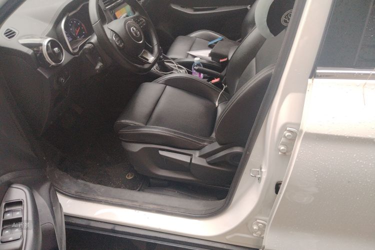 MG ZS 2018 imagen de coche #17