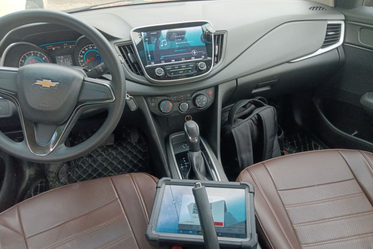 Chevrolet Cavalier 2017 immagine di auto #17