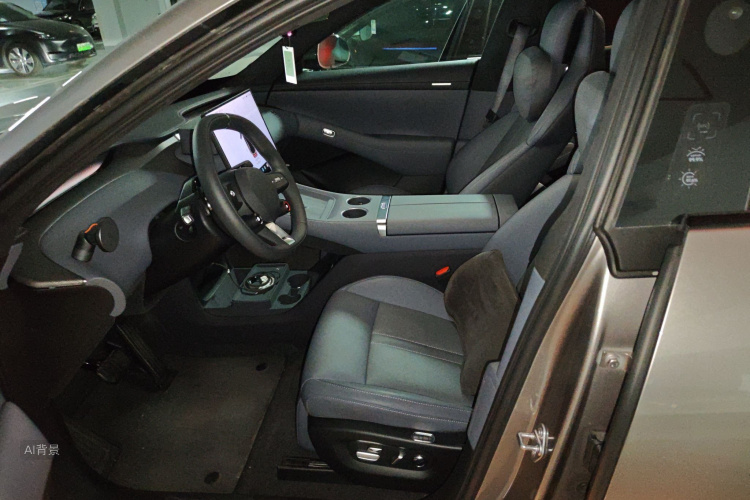 MI YU7 2025 car image #17