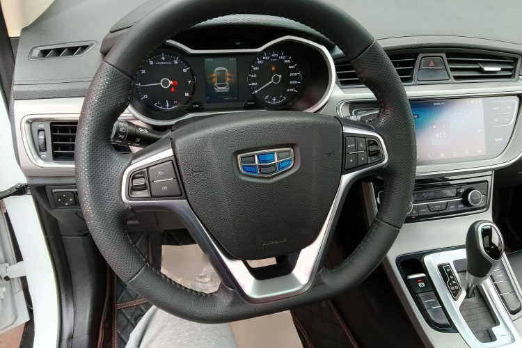 GEELY Emgrand GS 2018 #17 GEELY Emgrand GS 2018 car image #17