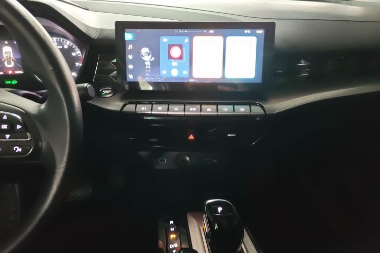 5 2021 car image #17