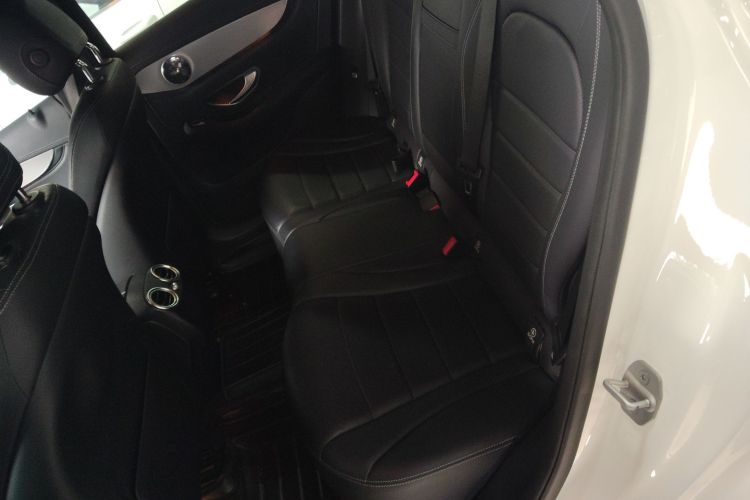 Mercedes-Benz GLC Class 2016 صورة سيارة #17