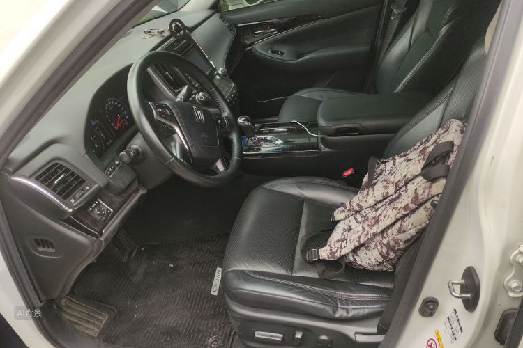 丰田 皇冠 2016 汽车图片 #17