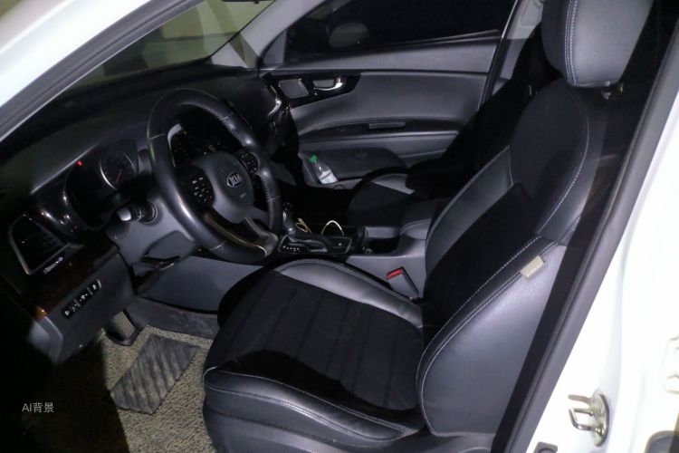 起亚 起亚K4 2015 汽车图片 #17