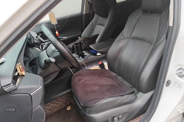 Toyota Harrier 2023 car image #17