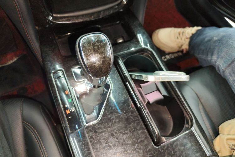 丰田 皇冠 2018 汽车图片 #17