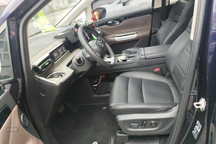 GAC Trumpchi E8 2023 صورة سيارة #17