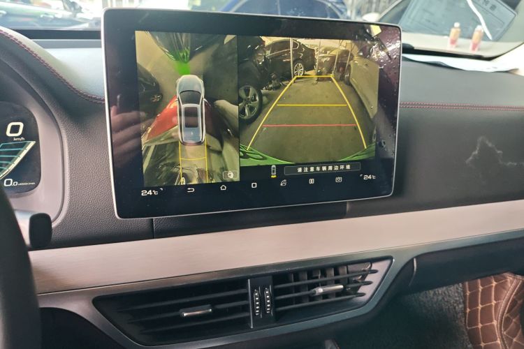 BYD Tang New Energy 2019 car image #17