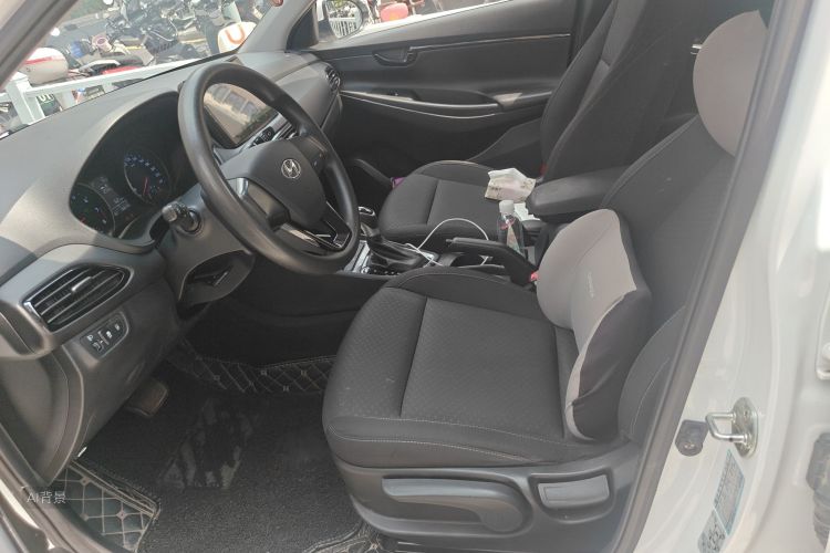 Hyundai Elantra HD 2019 car image #17