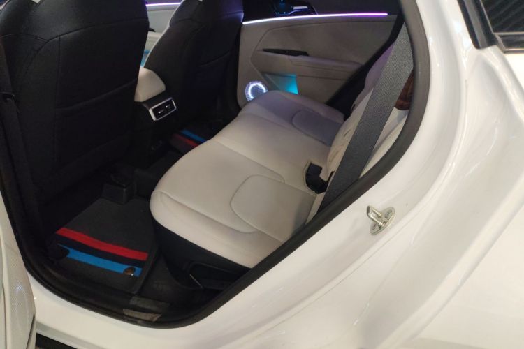 起亚 狮铂拓界 2024 汽车图片 #17