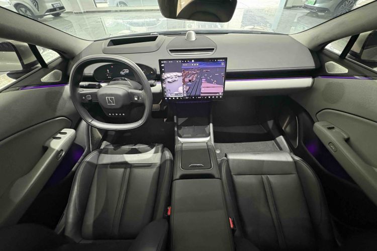 极氪 极氪007 2025 汽车图片 #17