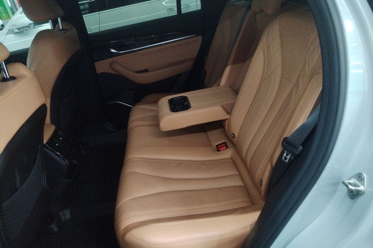 GEELY Monjaro EREV 2023 car image #17