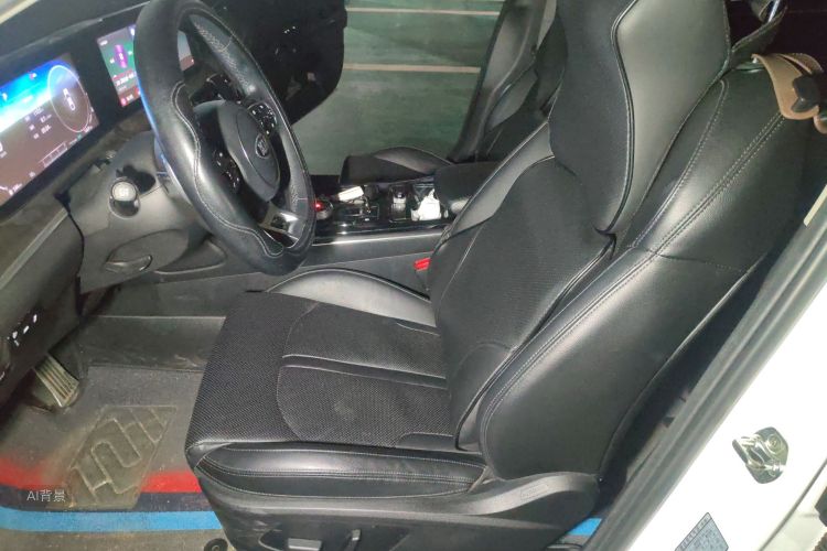 Kia K5 2020 imagem de carro #17