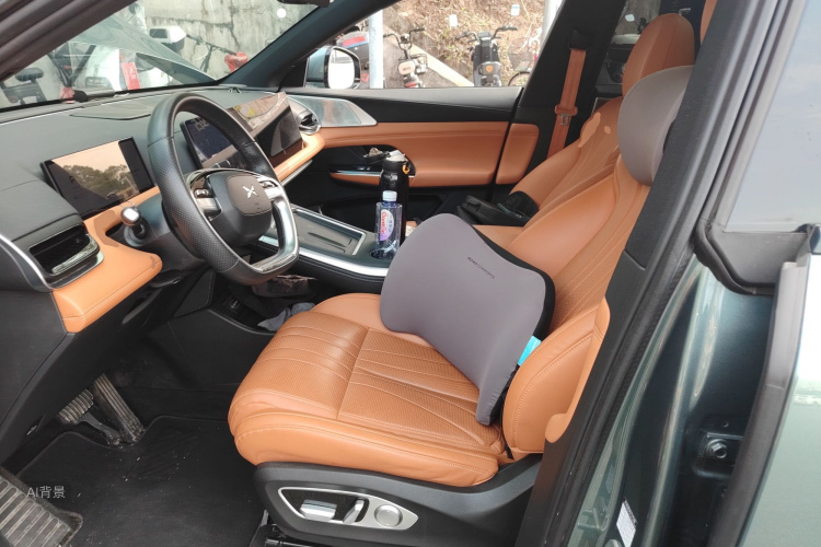 Xpeng G9 2023 car image #17