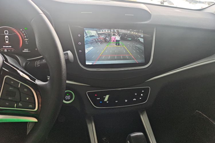 SWM G01 2020 image de voiture #17