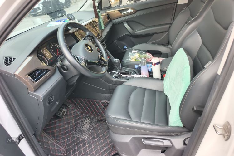 Volkswagen Tharu 2020 car image #17