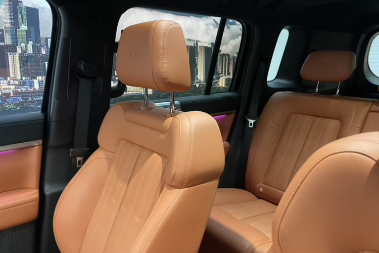 FangChengBao Tiger 7 2025 car image #17