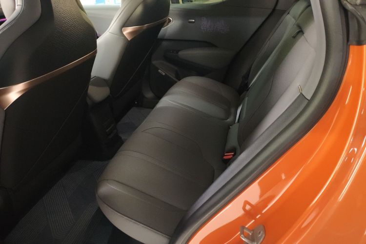 Zeekr X 2024 immagine di auto #17