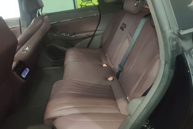 Denza Z9GT 2024 image de voiture #17