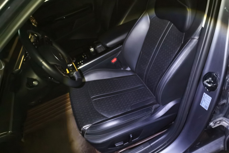 起亚 起亚K5 2022 汽车图片 #17