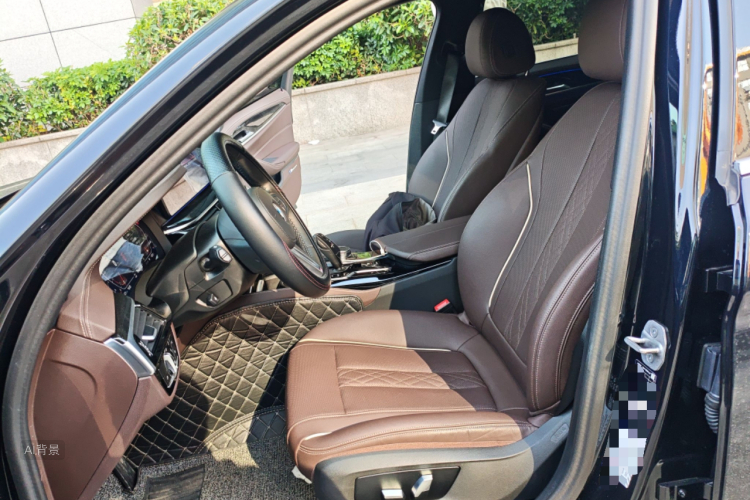 BMW 5 Series 2024 #17 BMW 5 Series 2024 car image #17