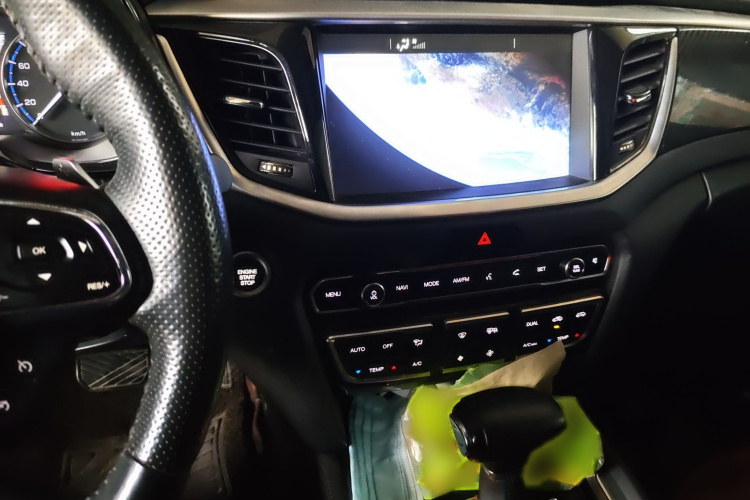 GAC Trumpchi GS7 2018 car image #17