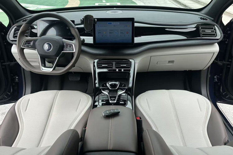 BYD Qin Plus 2024 imagem de carro #17