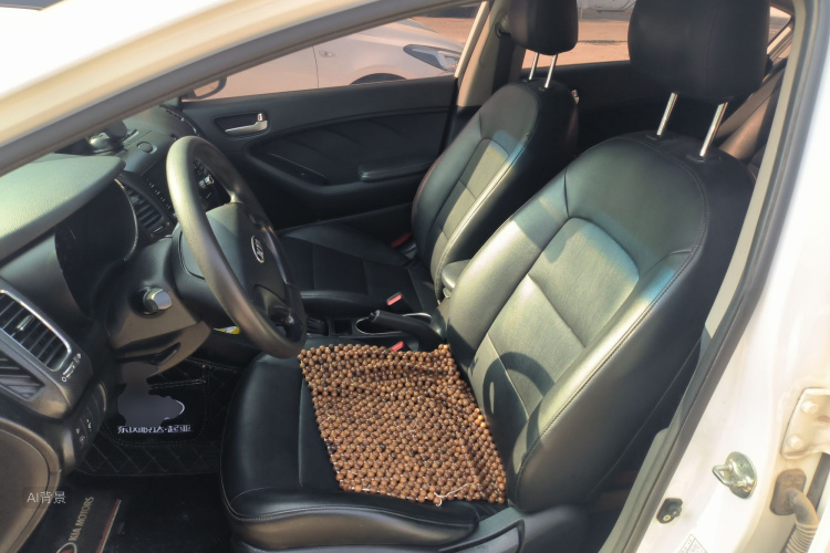 起亚 起亚K3 2017 汽车图片 #17