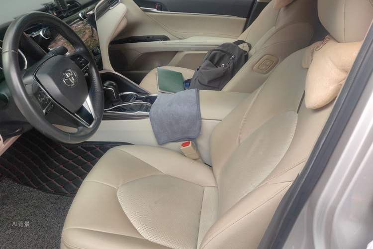 Toyota Camry 2021 car image #17