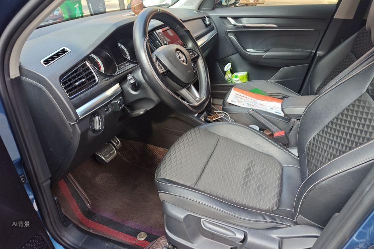 Skoda Kamiq 2019 #17 Skoda Kamiq 2019 car image #17