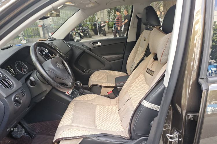 Volkswagen Tiguan 2016 car image #17