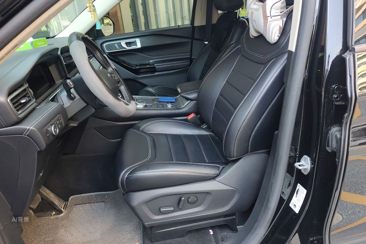 Ford Explorer 2023 image de voiture #17