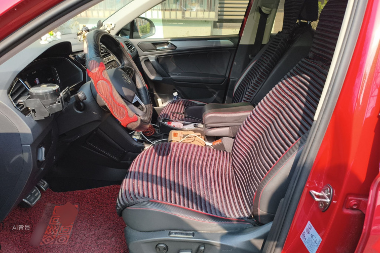 Volkswagen Tiguan X 2021 immagine di auto #17