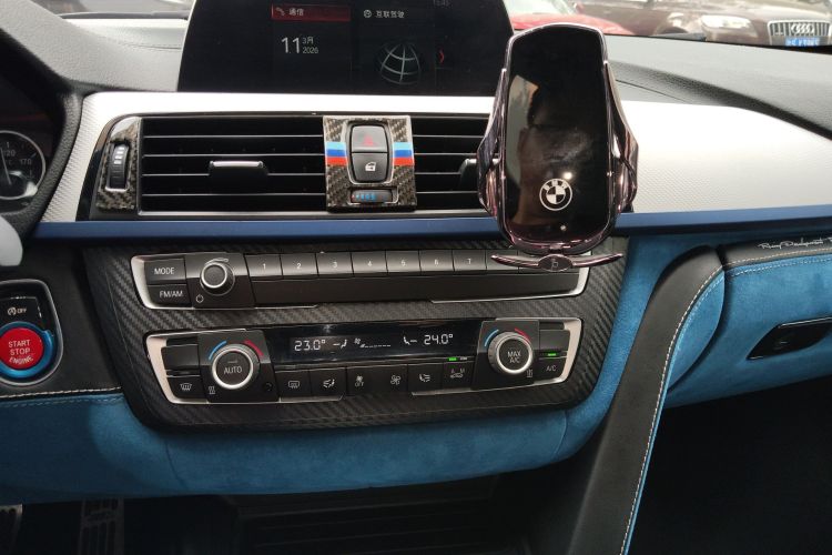 BMW 3 Series 2018 #17 BMW 3 Series 2018 car image #17
