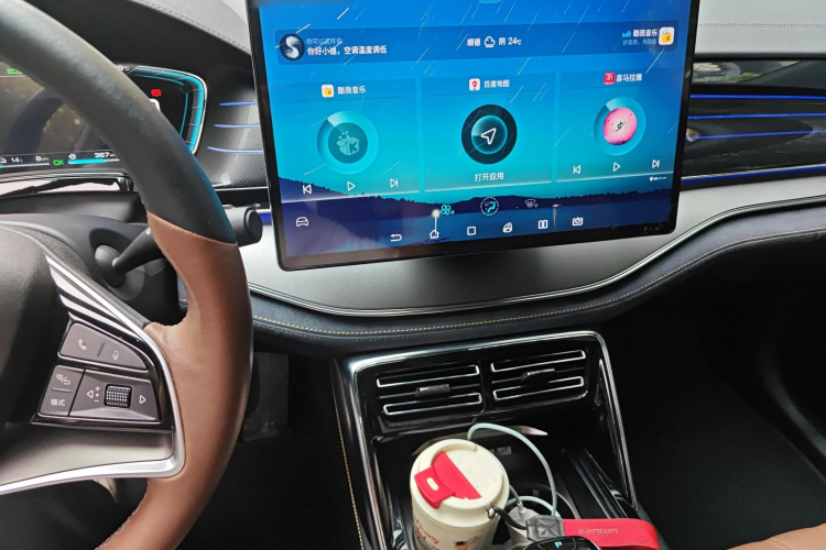 BYD Tang New Energy 2021 car image #17